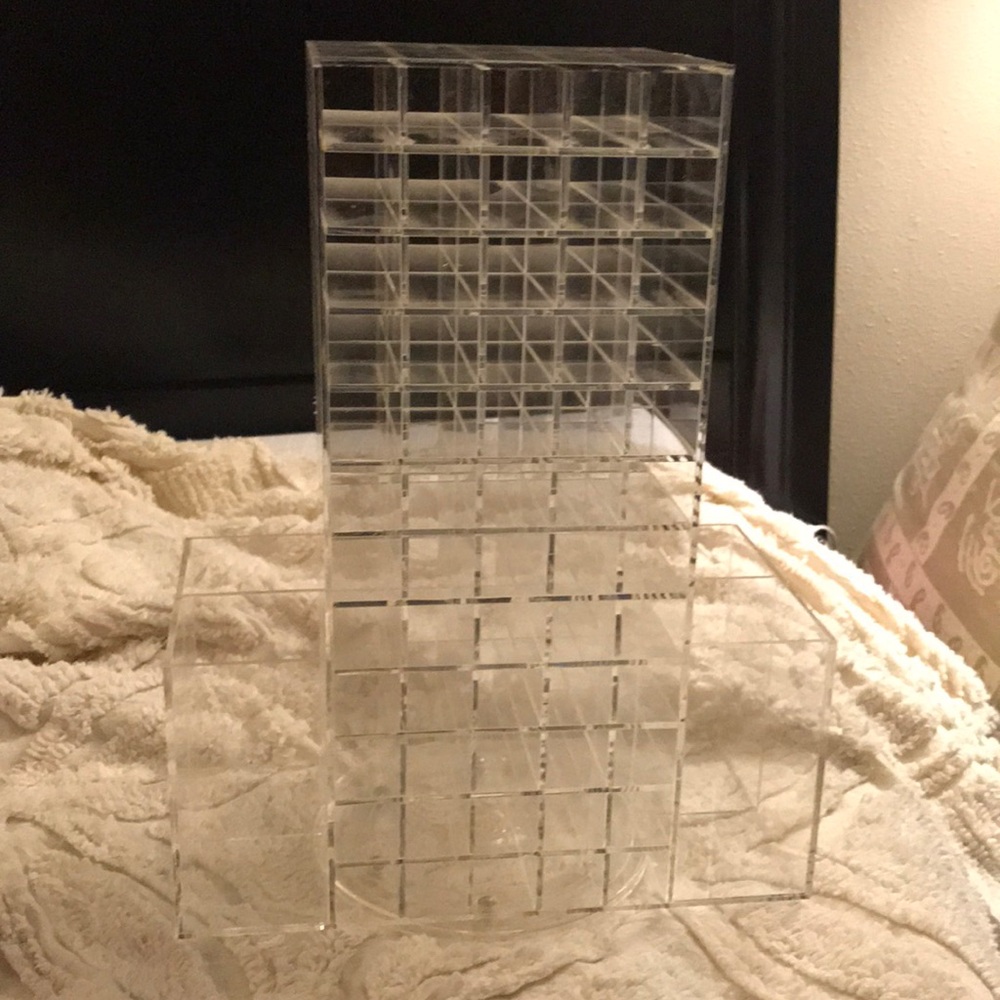 120 lipstick rotating organizer